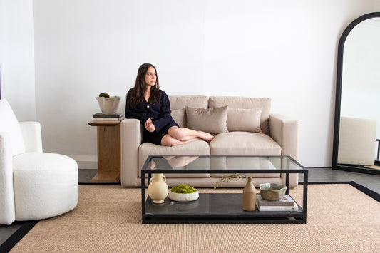 Sofá Living / Mesa de Centro Living / Tapete Henequén Rattan